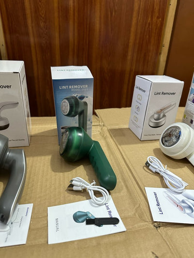 [Free Home Delivery]  Lint Remover- Hairball Trimmer- Fuzz Clothes and Sweater's Spool Shaver